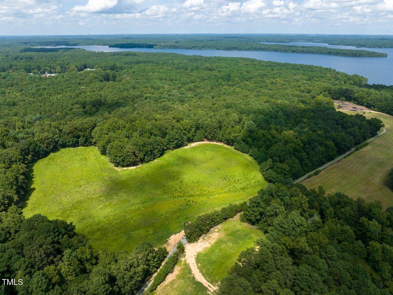 197 Lakeside Drive Chapel Hill NC 27517