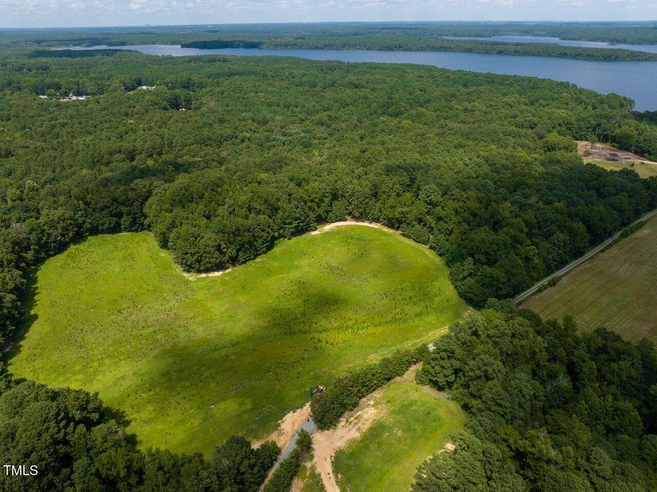 197 Lakeside Drive Chapel Hill NC 27517