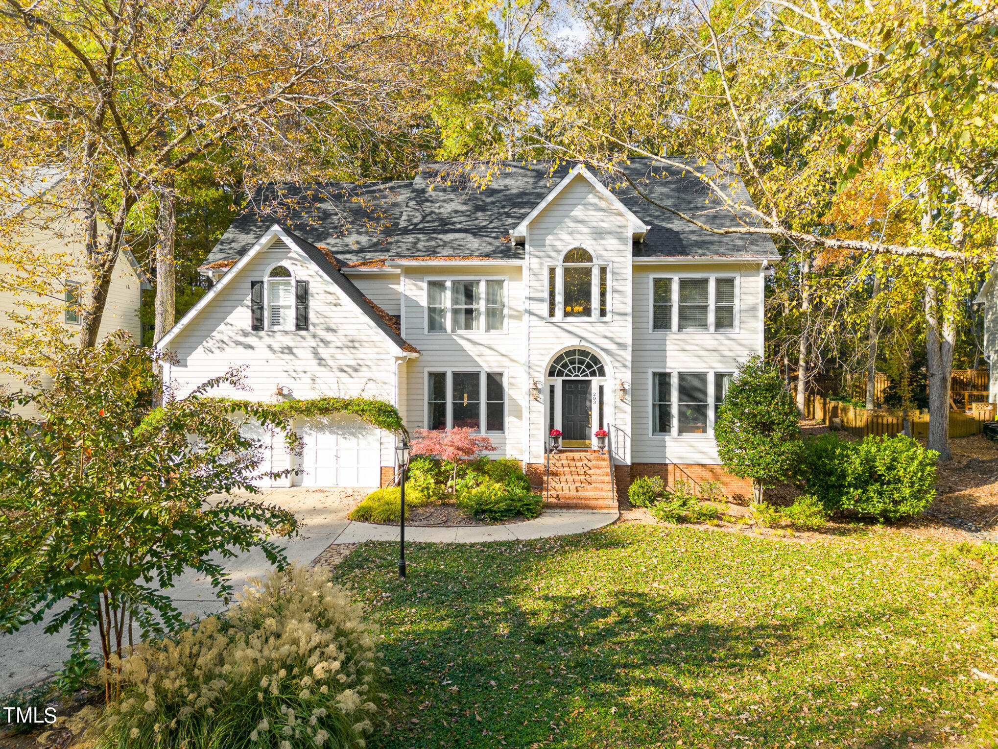 203 Woodleaf Drive Chapel Hill NC 27516
