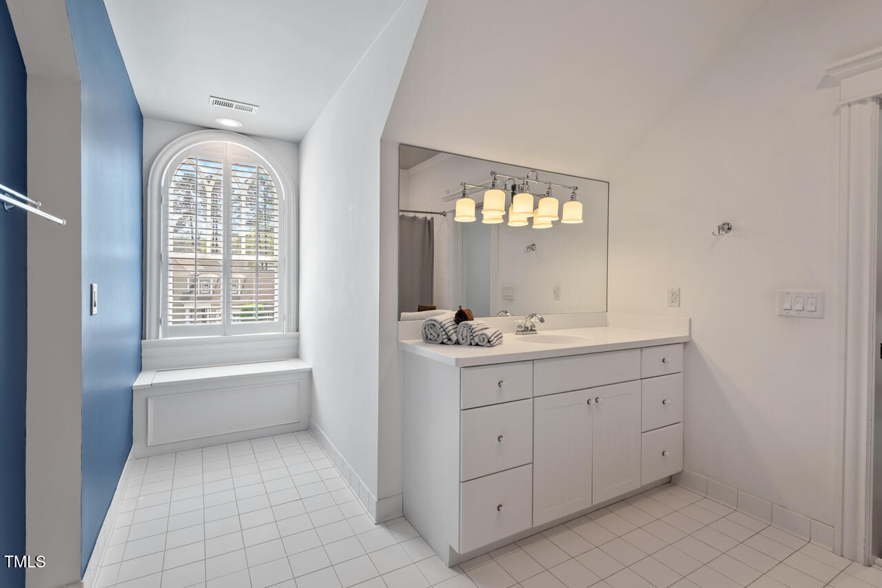 417 Westbury Drive Chapel Hill NC 27516