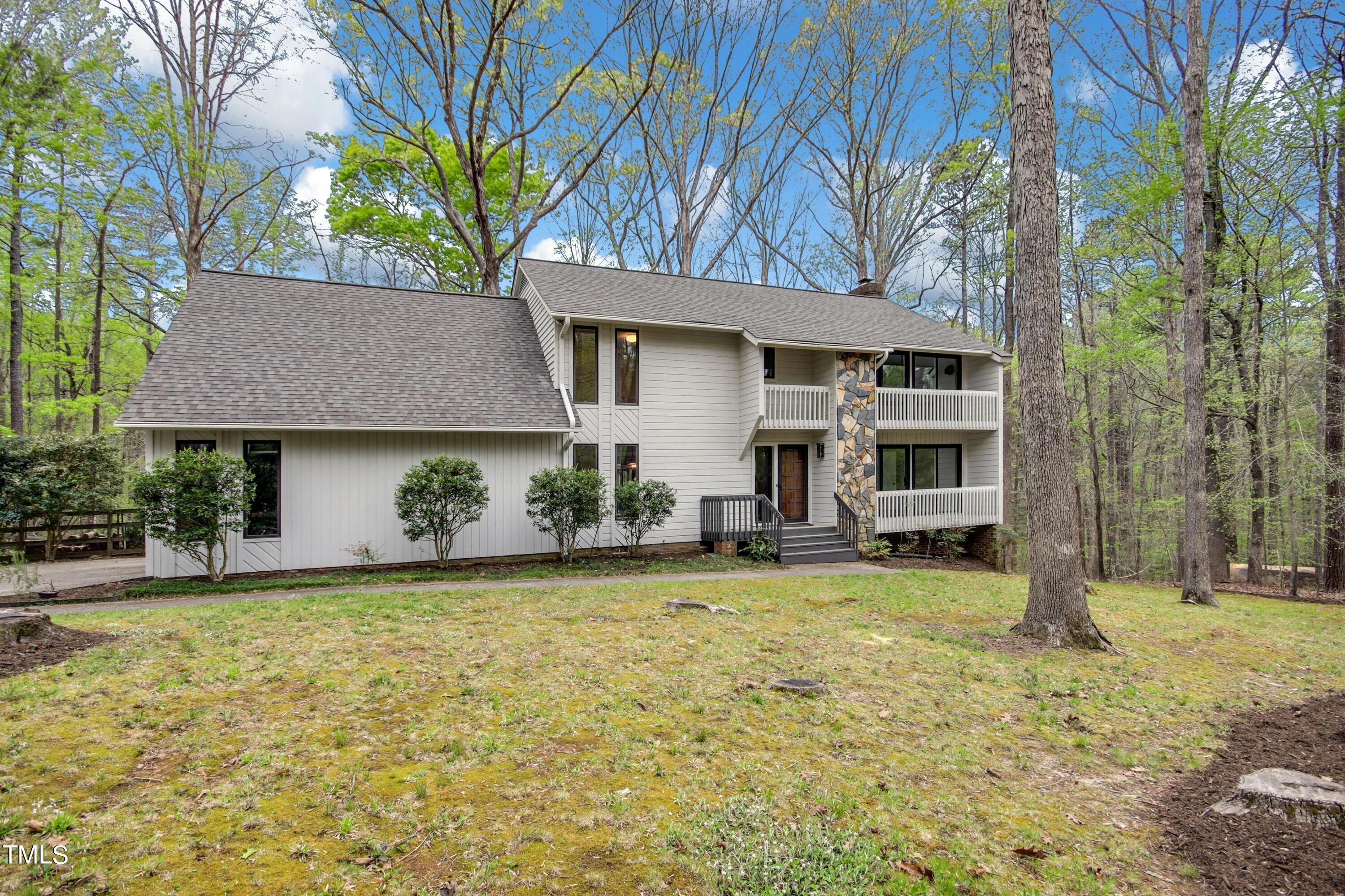 809 Carrington Drive Raleigh NC 27615