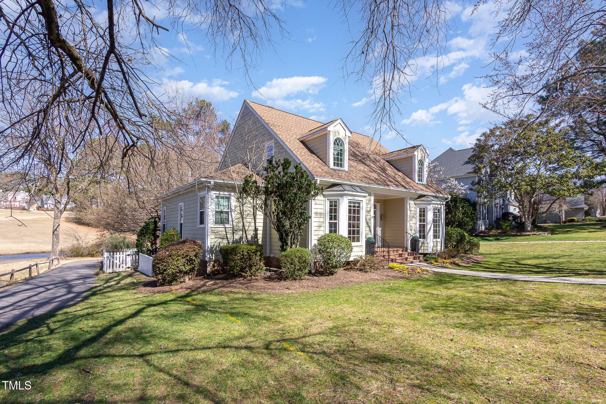 8940 Wildwood Links Raleigh NC 27613