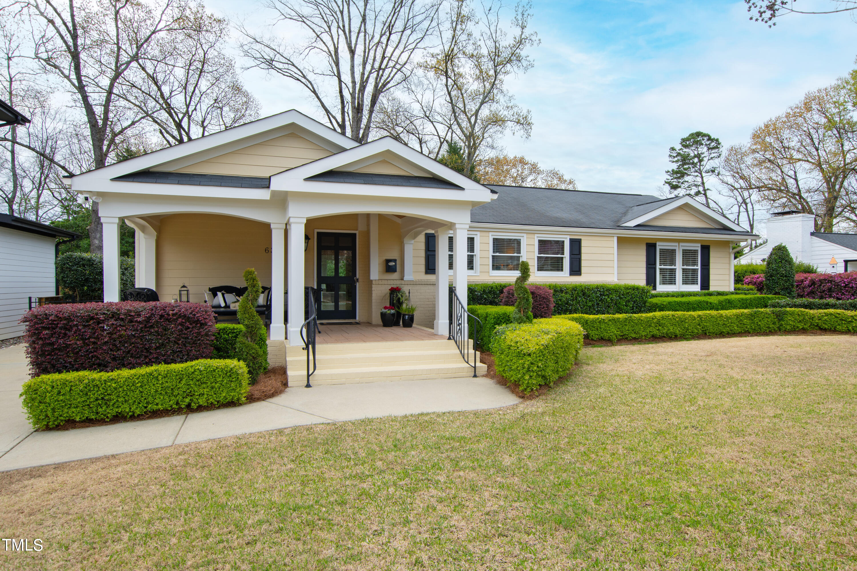 634 Smedes Place Raleigh NC 27605