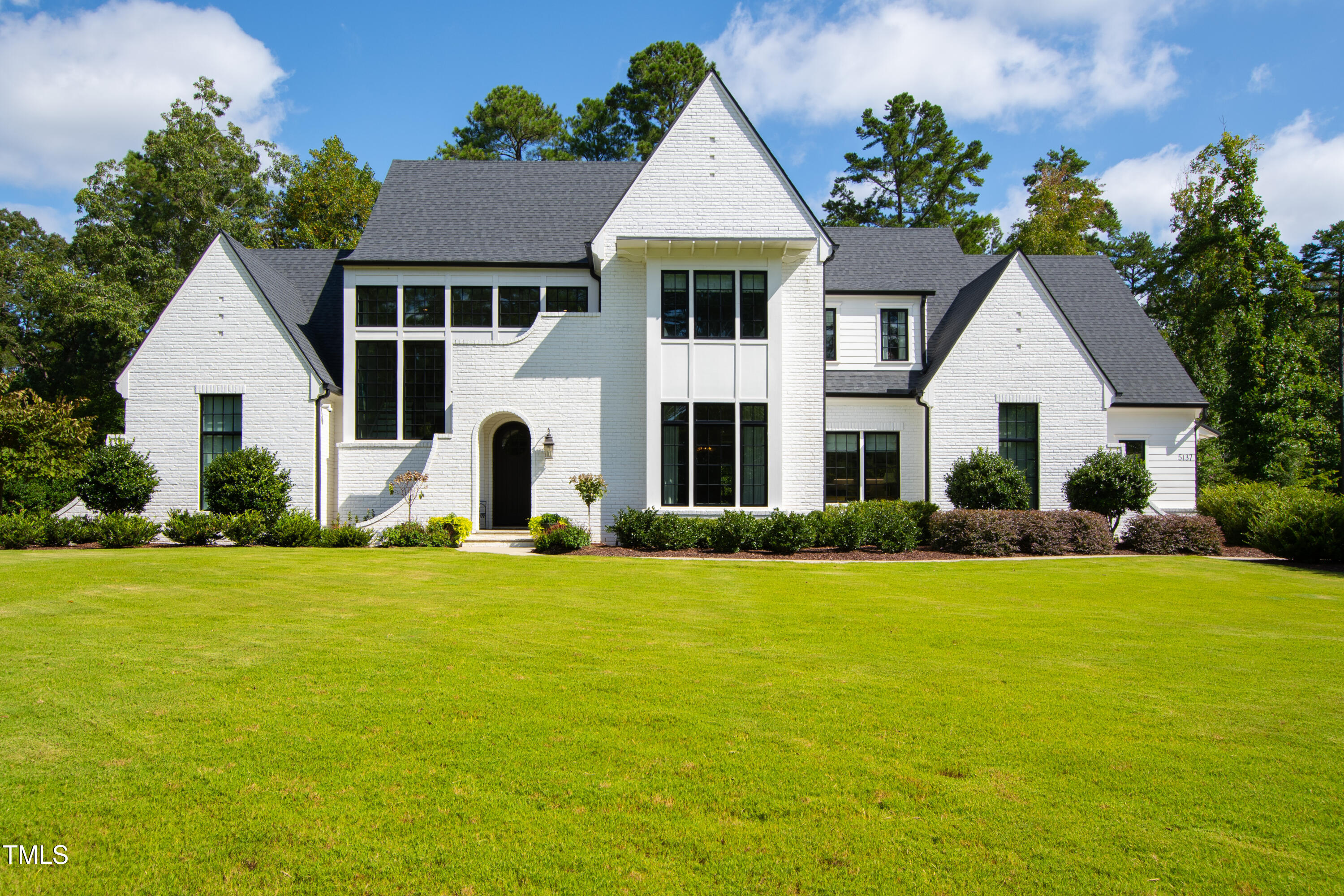 5137 Avalaire Oaks Drive Raleigh NC 27614