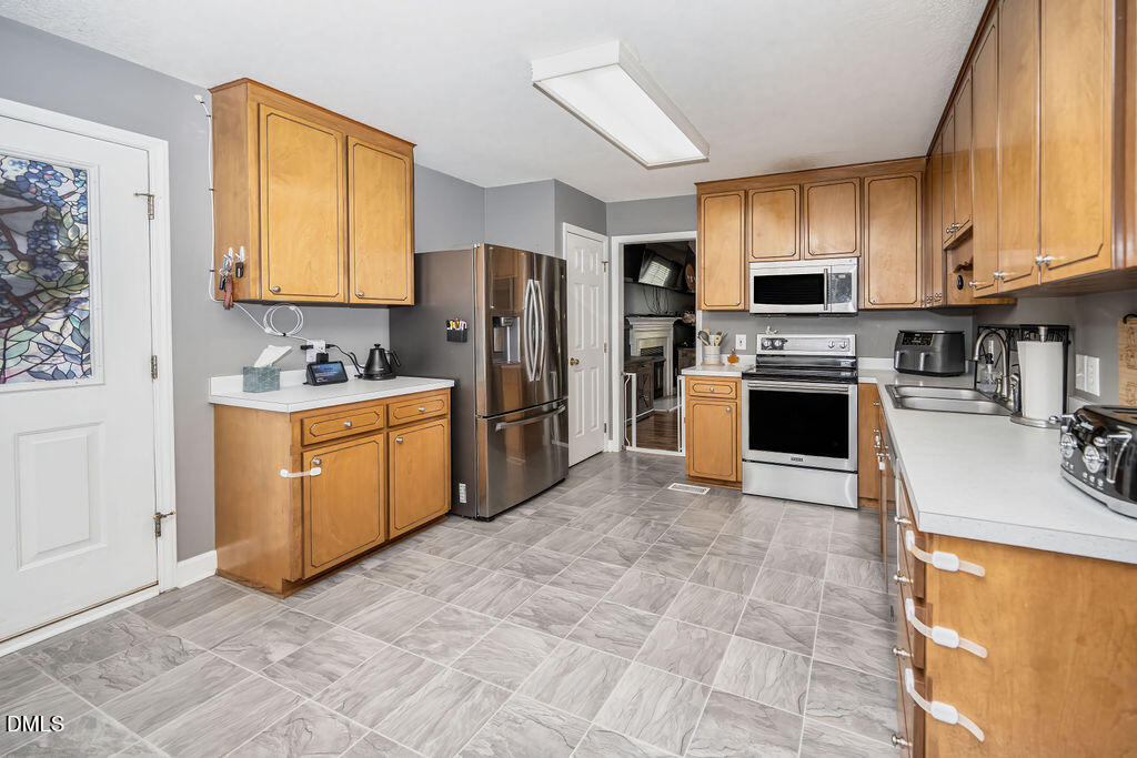 926 Lazy Branch Drive Benson NC 27504