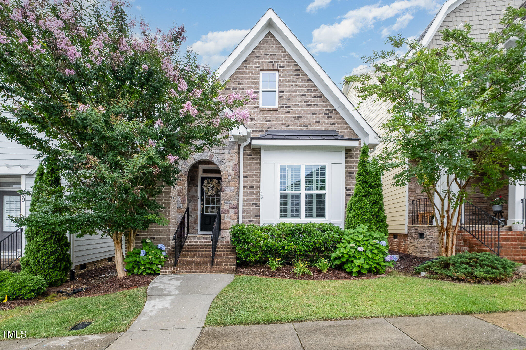 43 Salt Cedar Lane Chapel Hill NC 27516