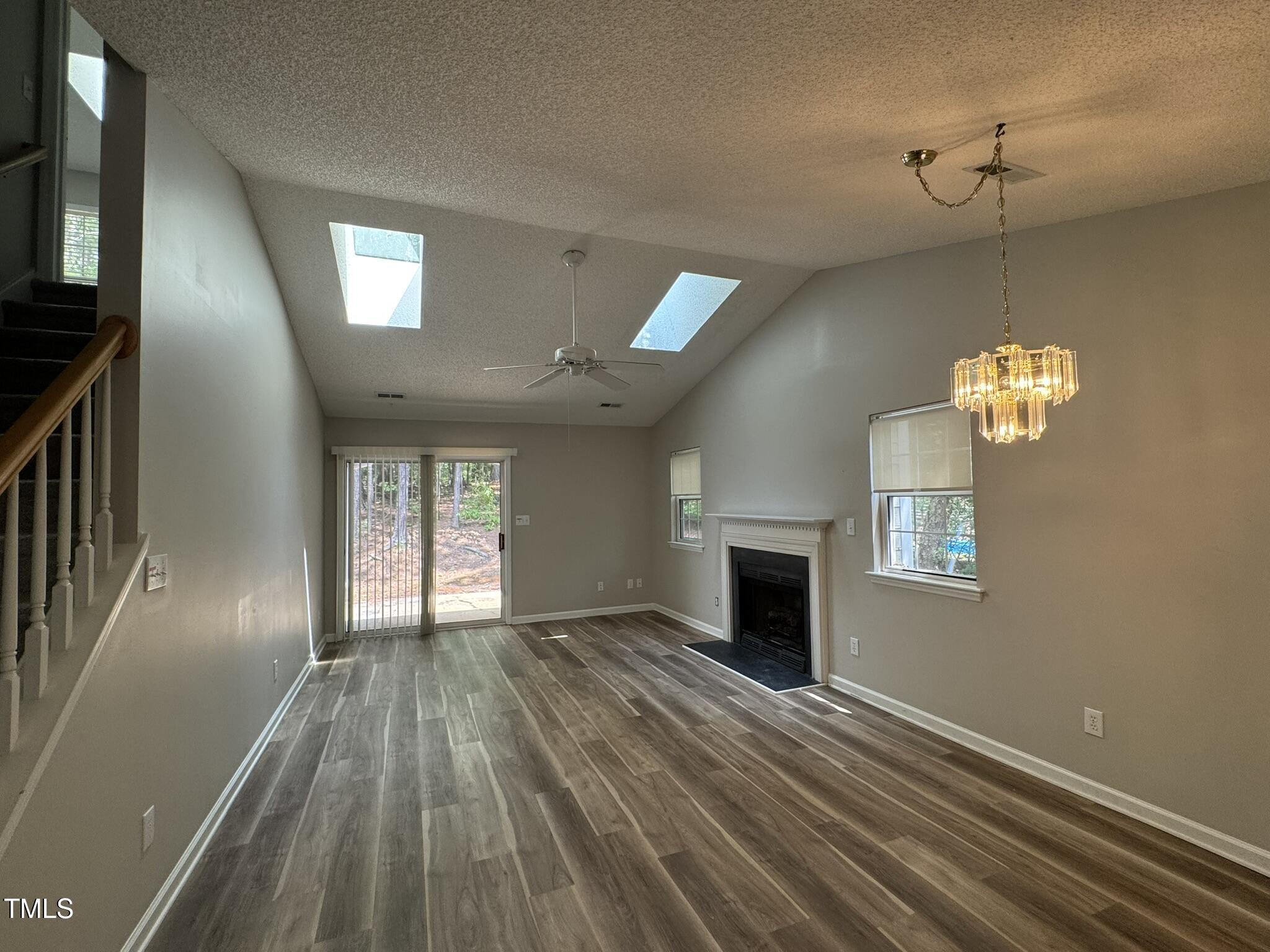 303 Street Thomas Drive Chapel Hill NC 27517