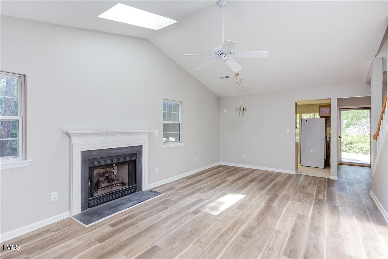 303 Street Thomas Drive Chapel Hill NC 27517