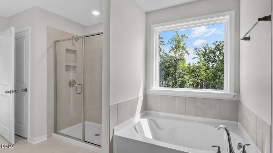 142 Red Jasper Way Clayton NC 27520