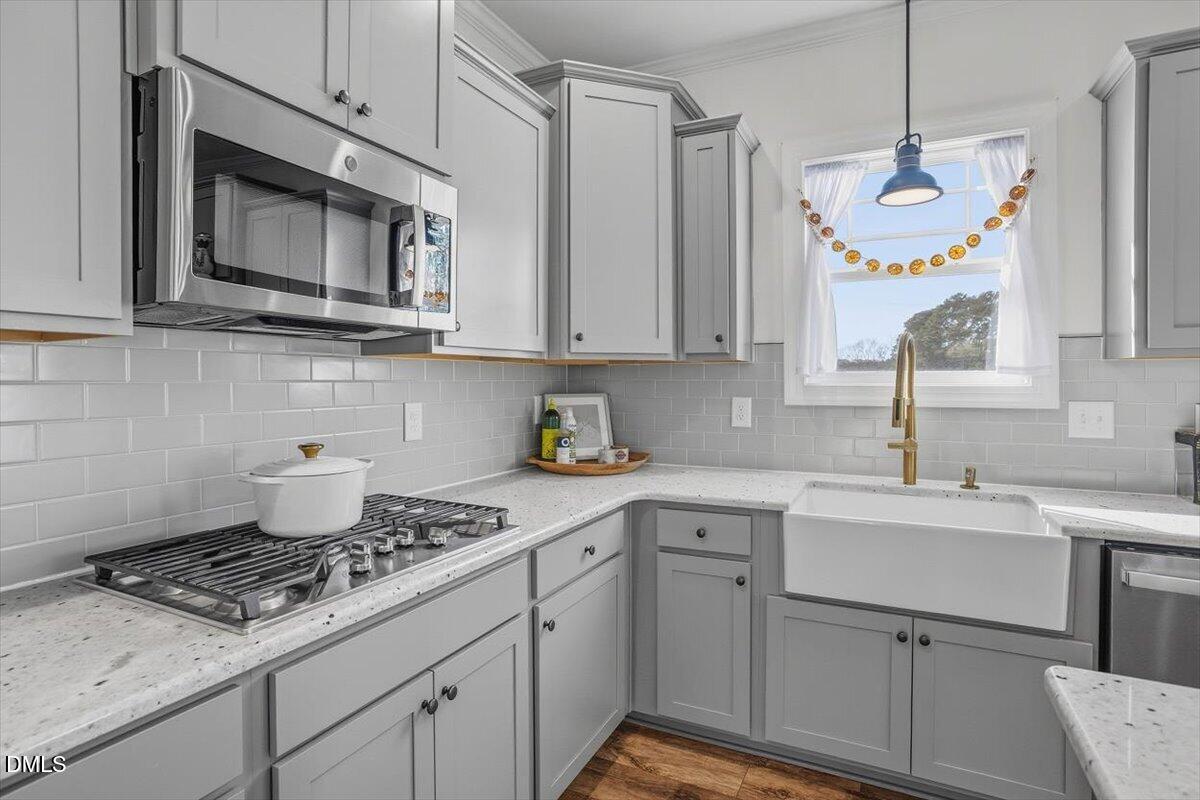 68 Bodacious Lane Benson NC 27504