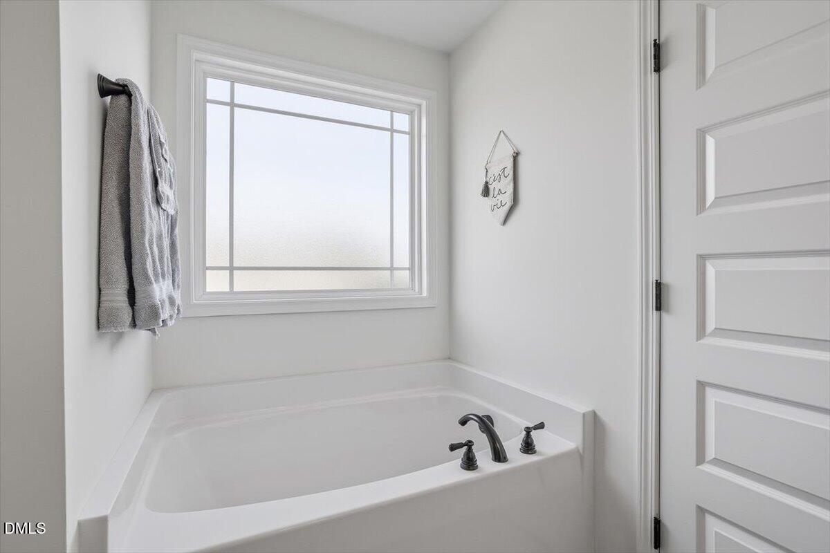 68 Bodacious Lane Benson NC 27504