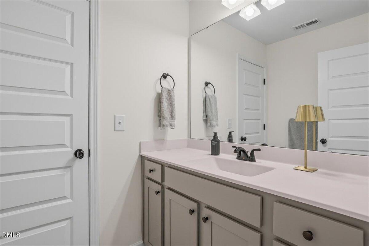 68 Bodacious Lane Benson NC 27504