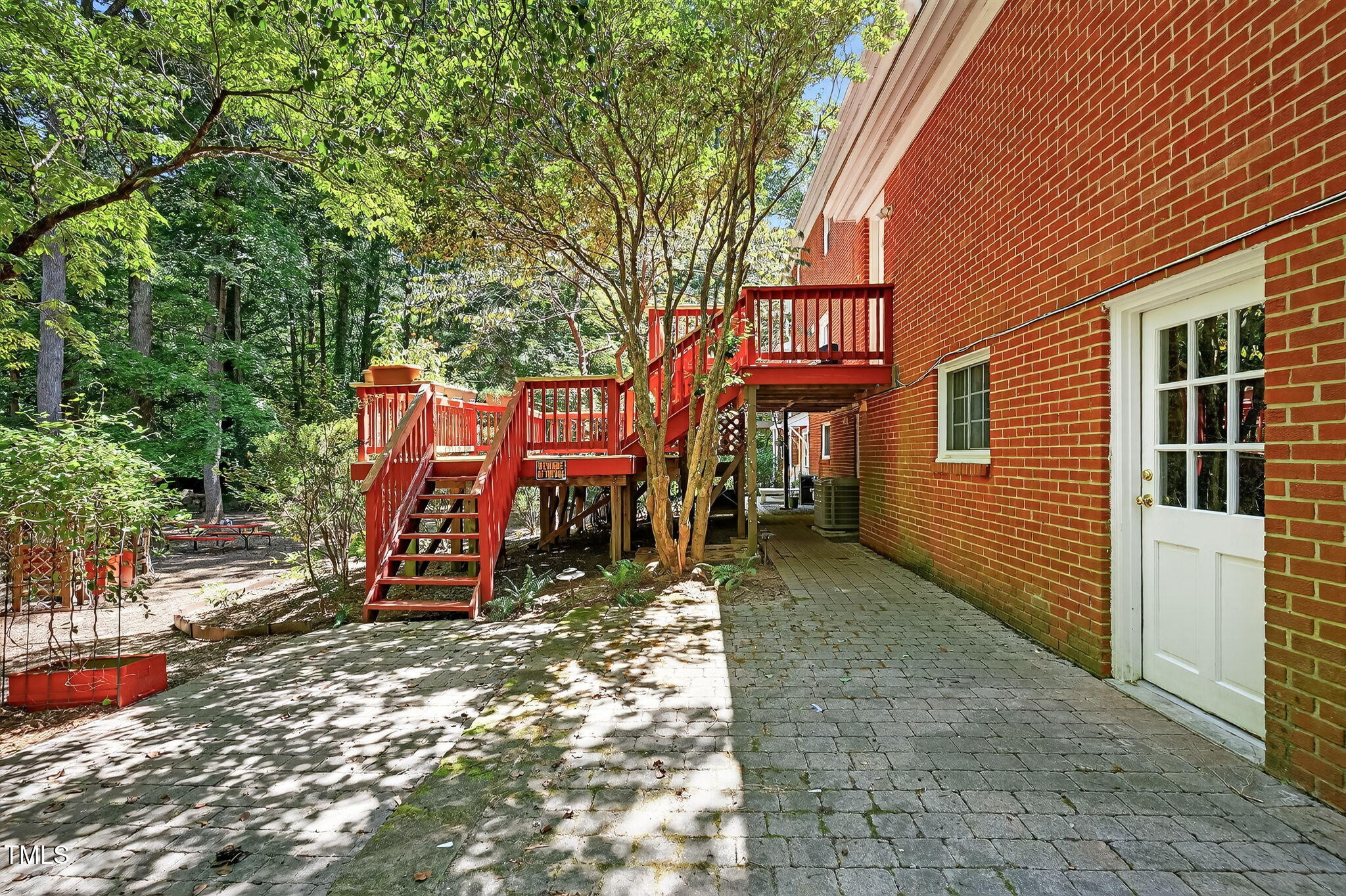 324 Glendale Drive Chapel Hill NC 27514