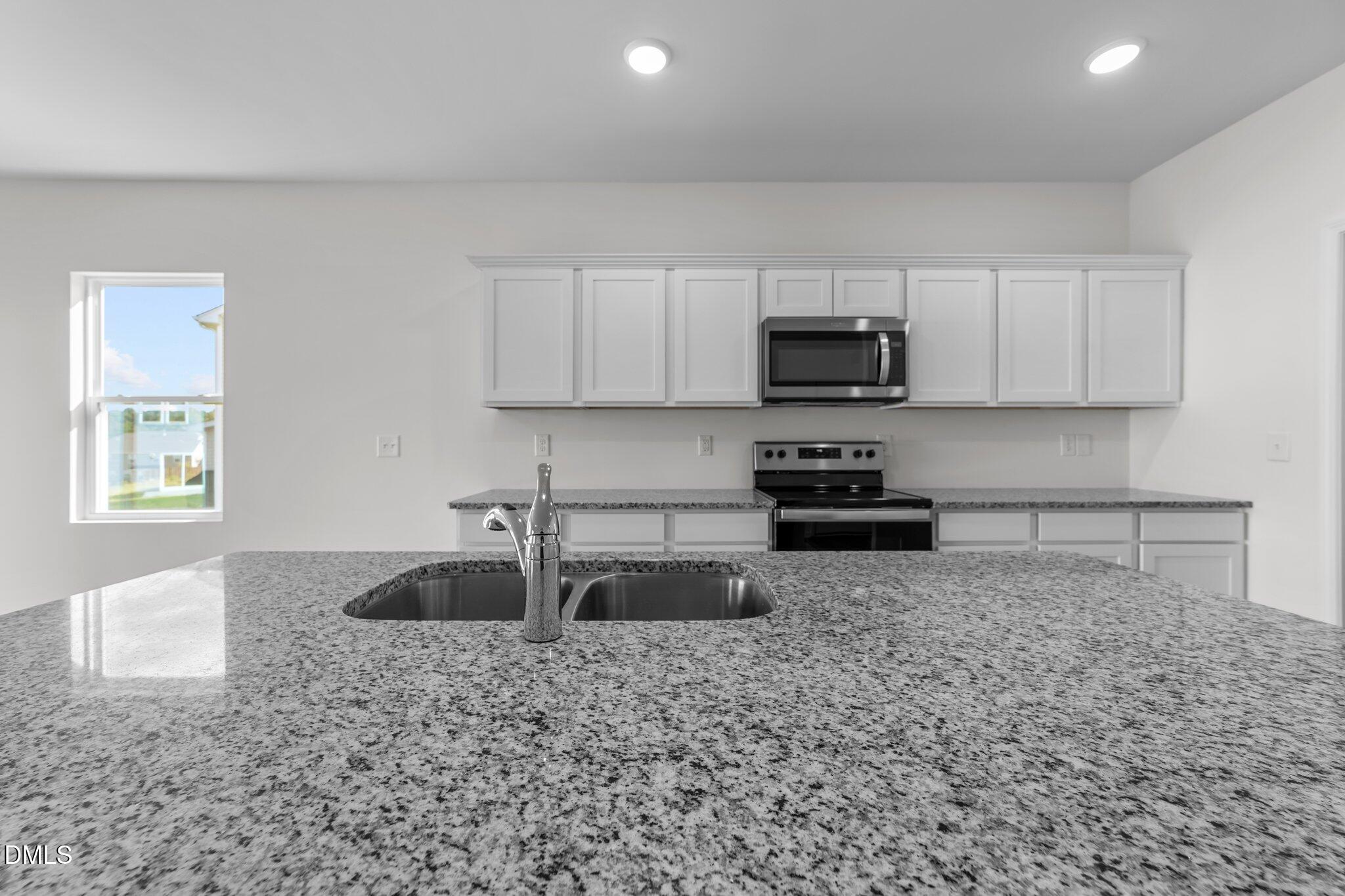 195 Bedstone Way Clayton NC 27520