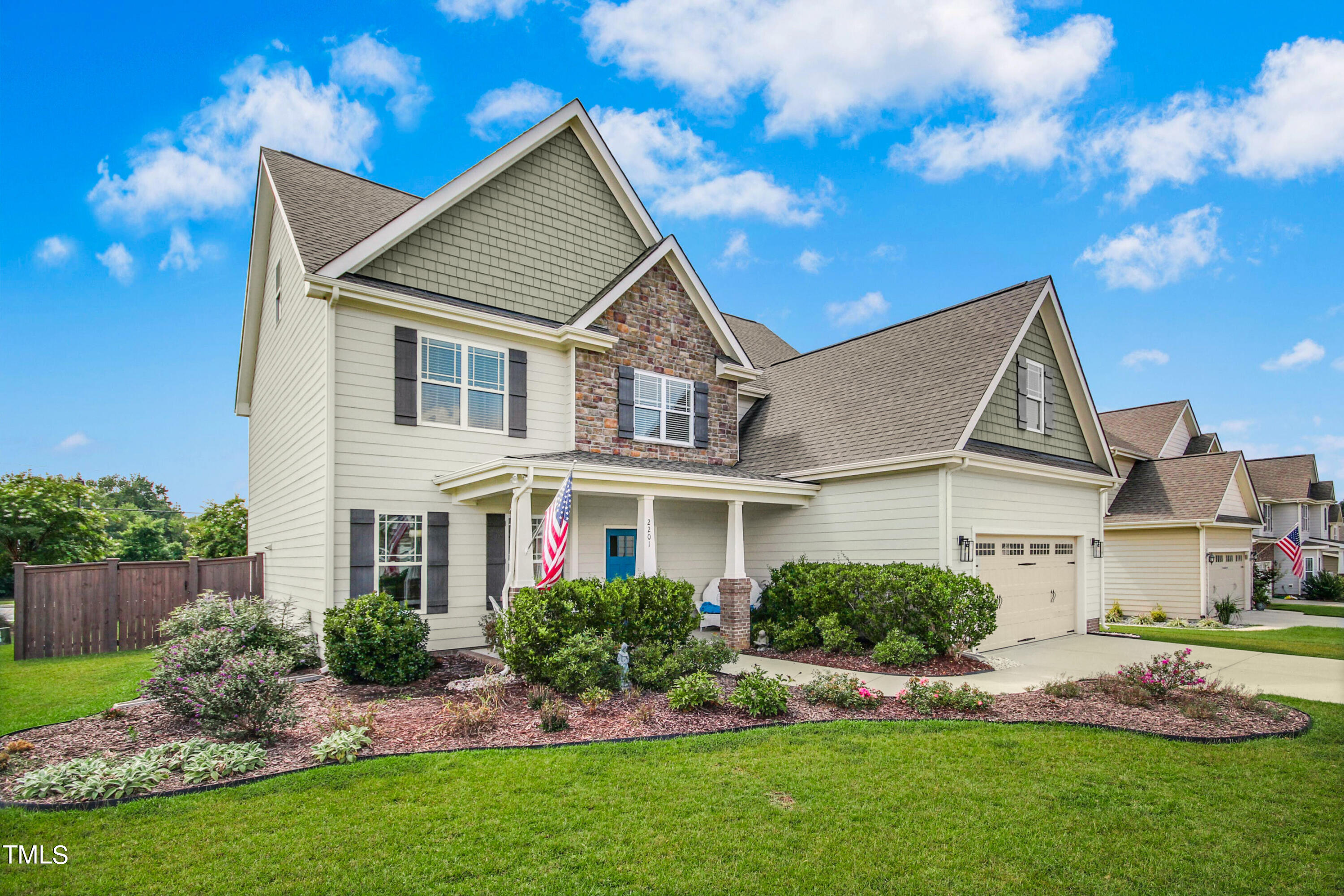 2201 Mills Crest Street Fuquay Varina NC 27526