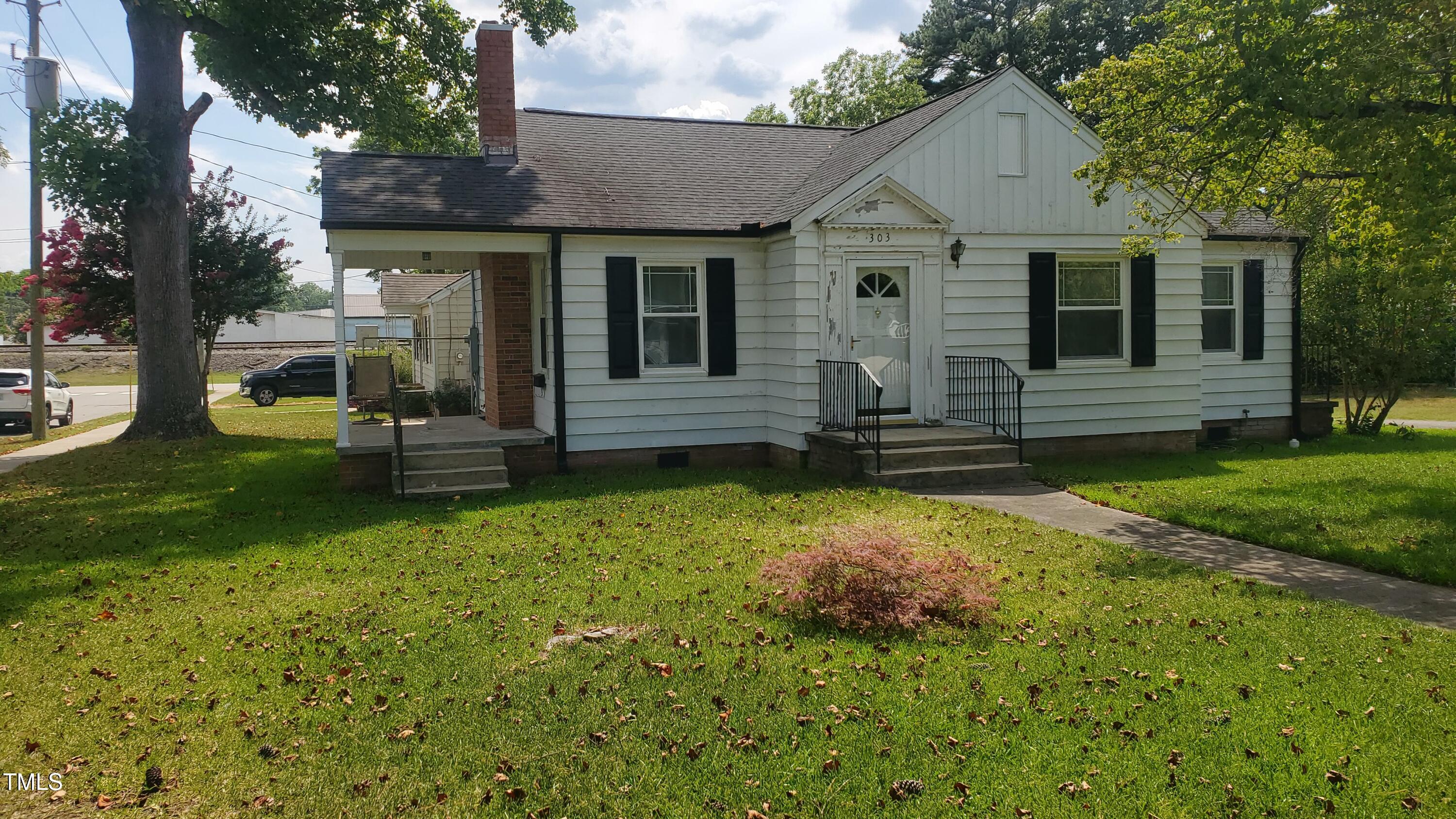 303 W Stallings Street Clayton NC 27520