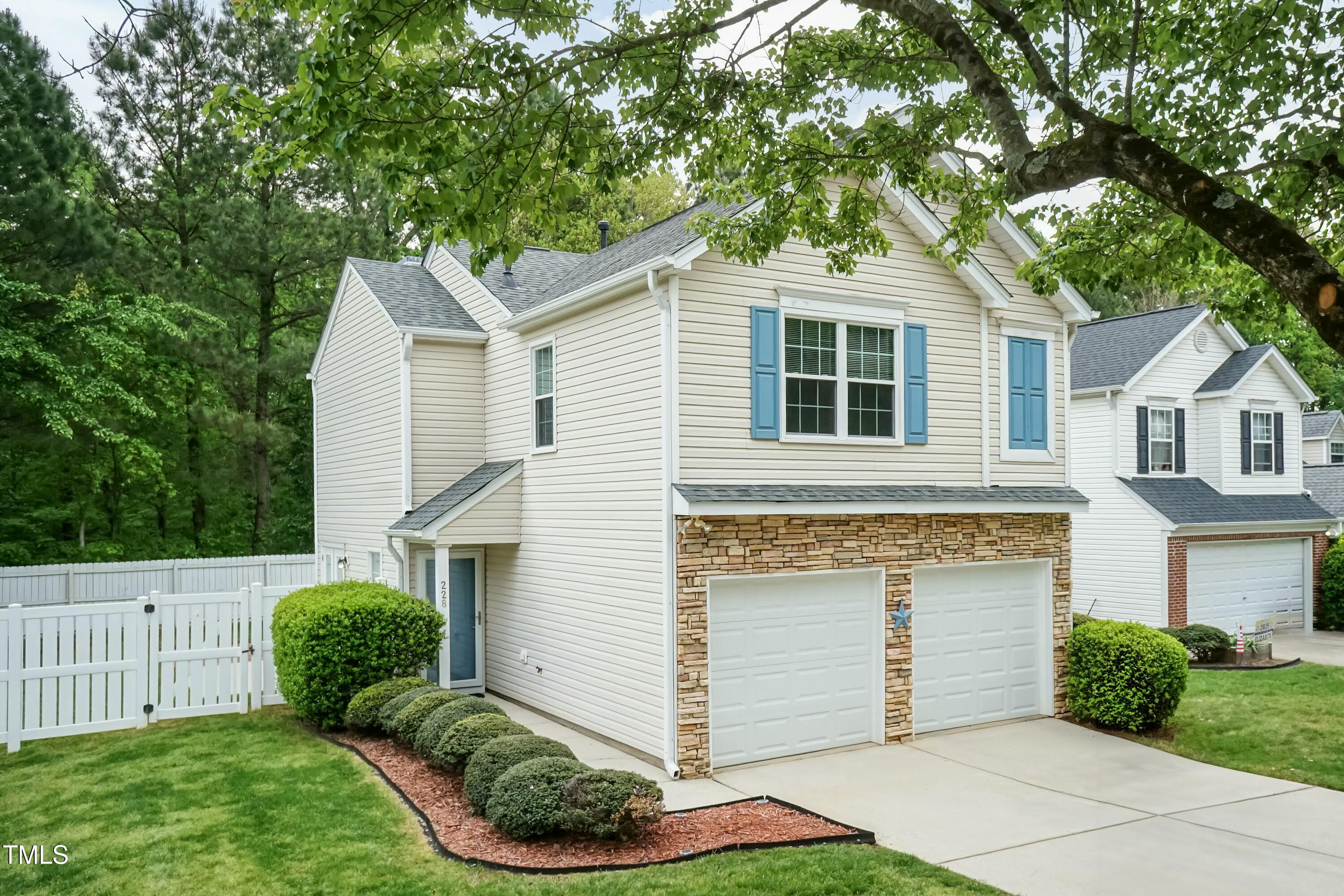 228 Adefield Lane Holly Springs NC 27540