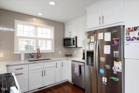 528 Moseley Lane Raleigh NC 27601