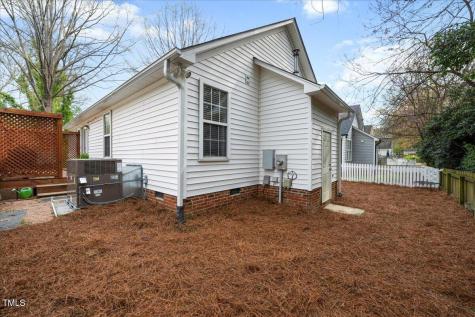 528 Moseley Lane Raleigh NC 27601