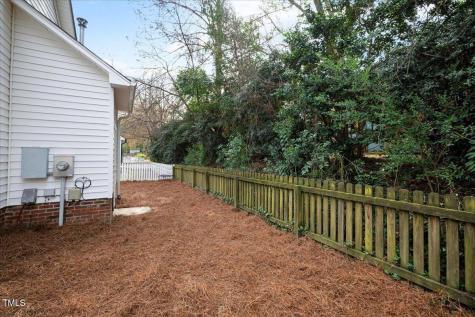 528 Moseley Lane Raleigh NC 27601