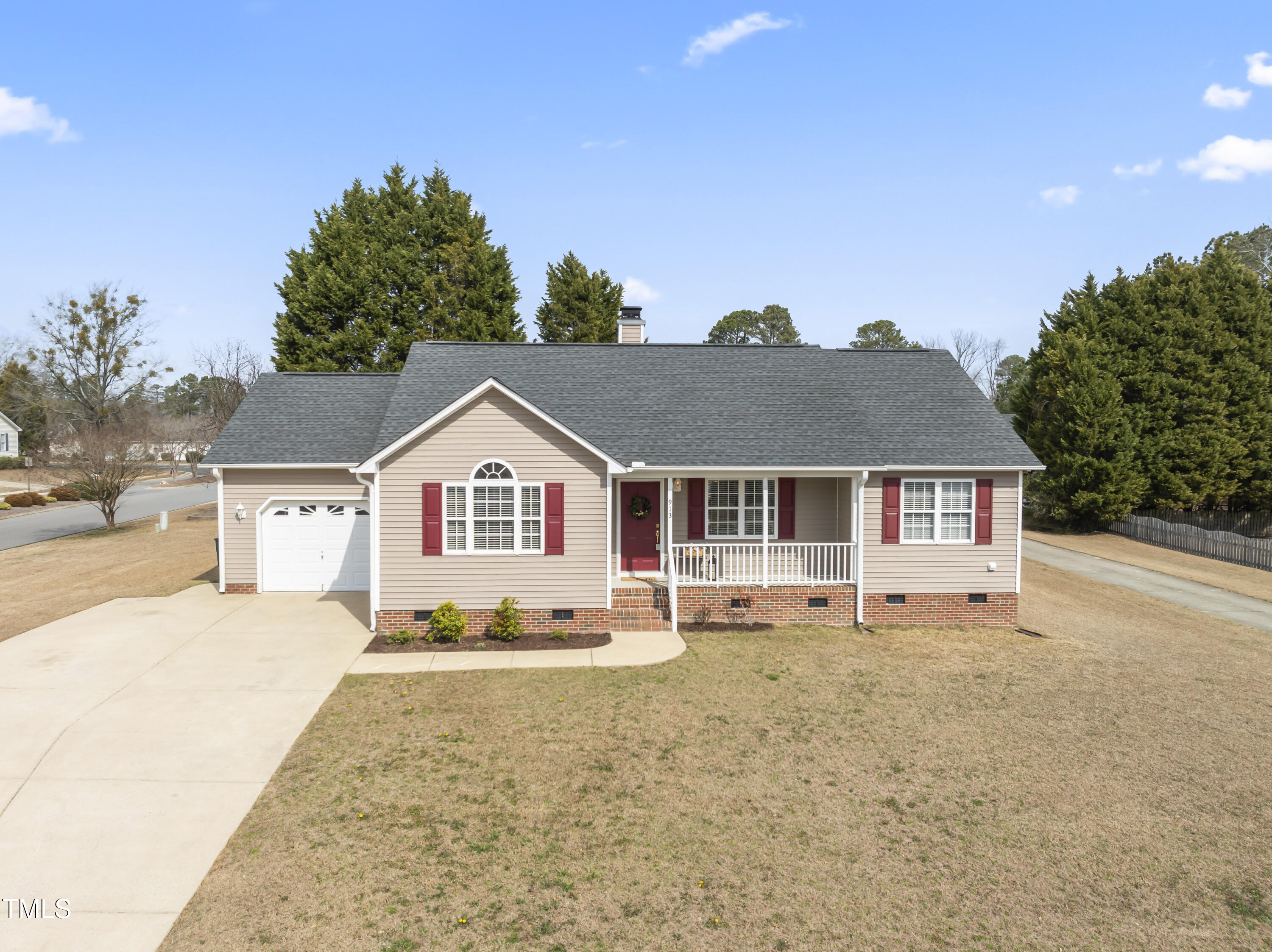 913 S Willhaven Drive Fuquay Varina NC 27526