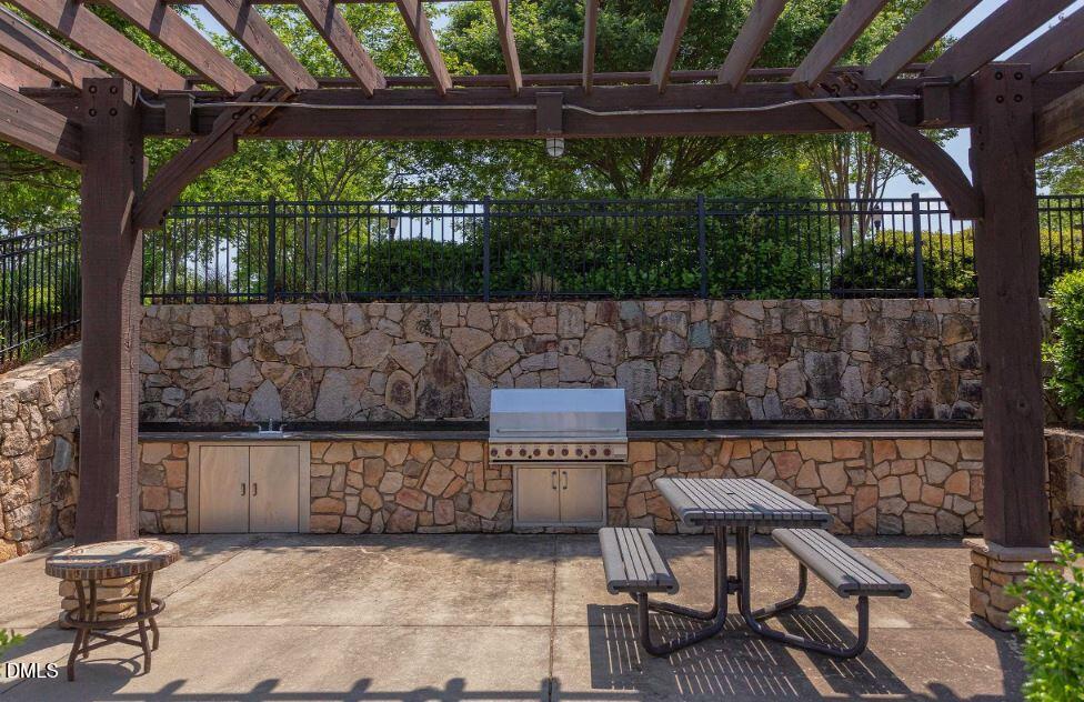 105 Coventry Lane Chapel Hill NC 27516