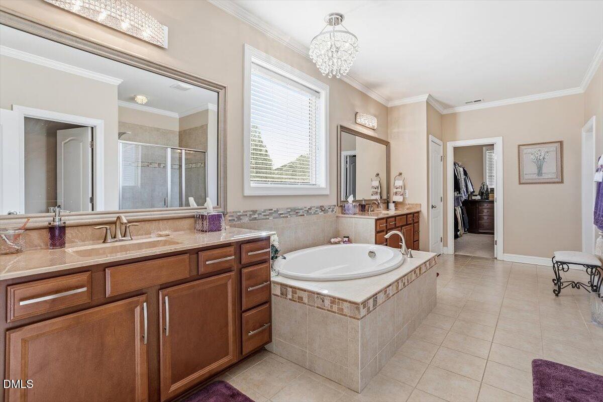 35 Rolling Meadows Lane Chapel Hill NC 27517