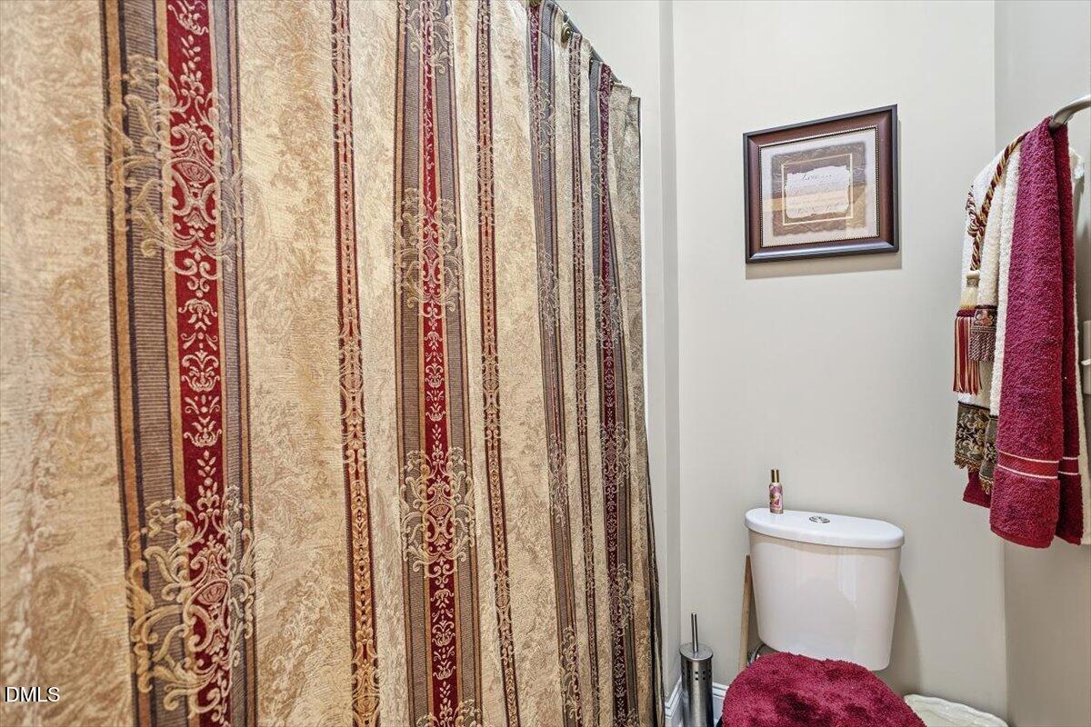 35 Rolling Meadows Lane Chapel Hill NC 27517