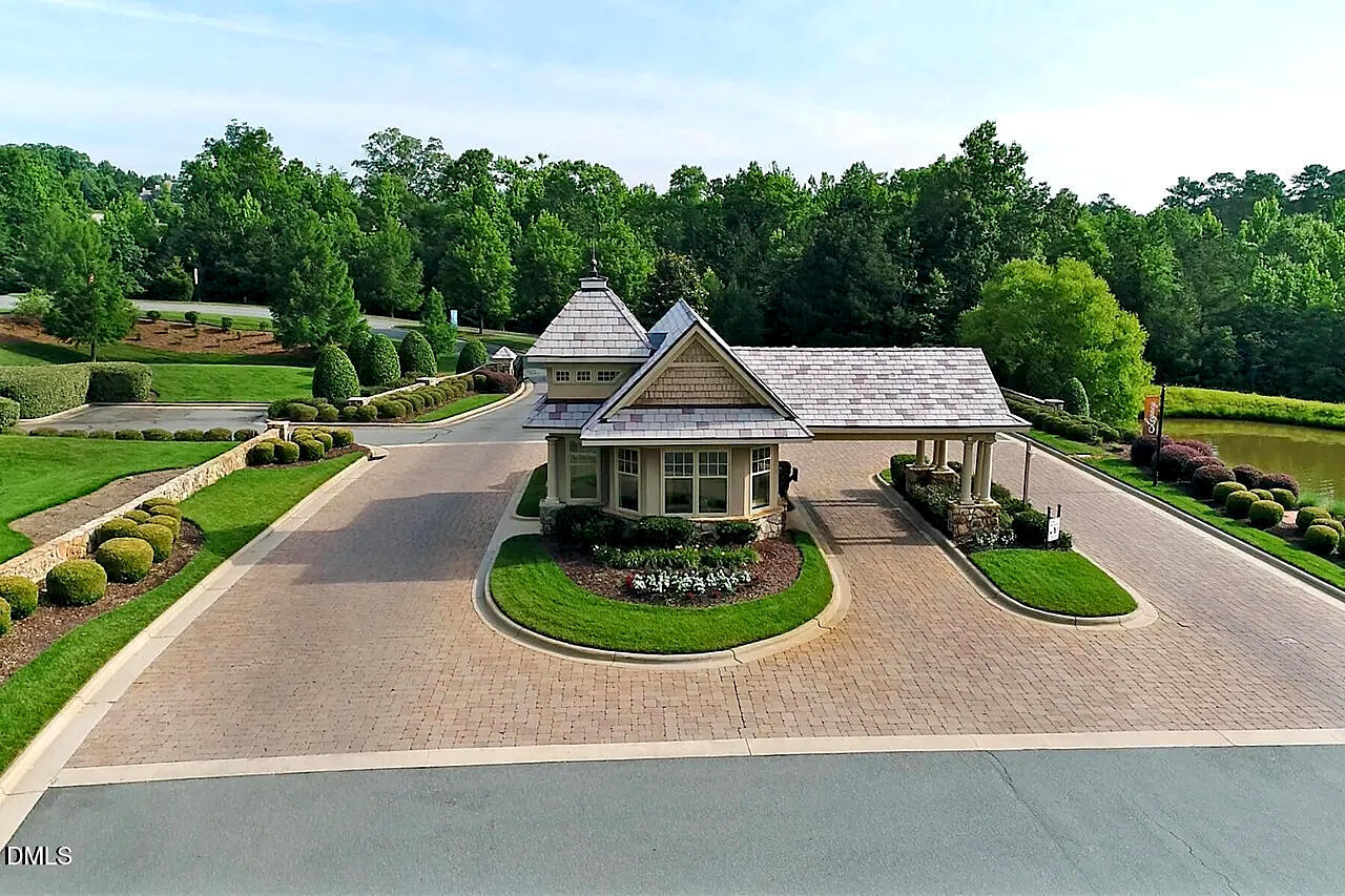 35 Rolling Meadows Lane Chapel Hill NC 27517