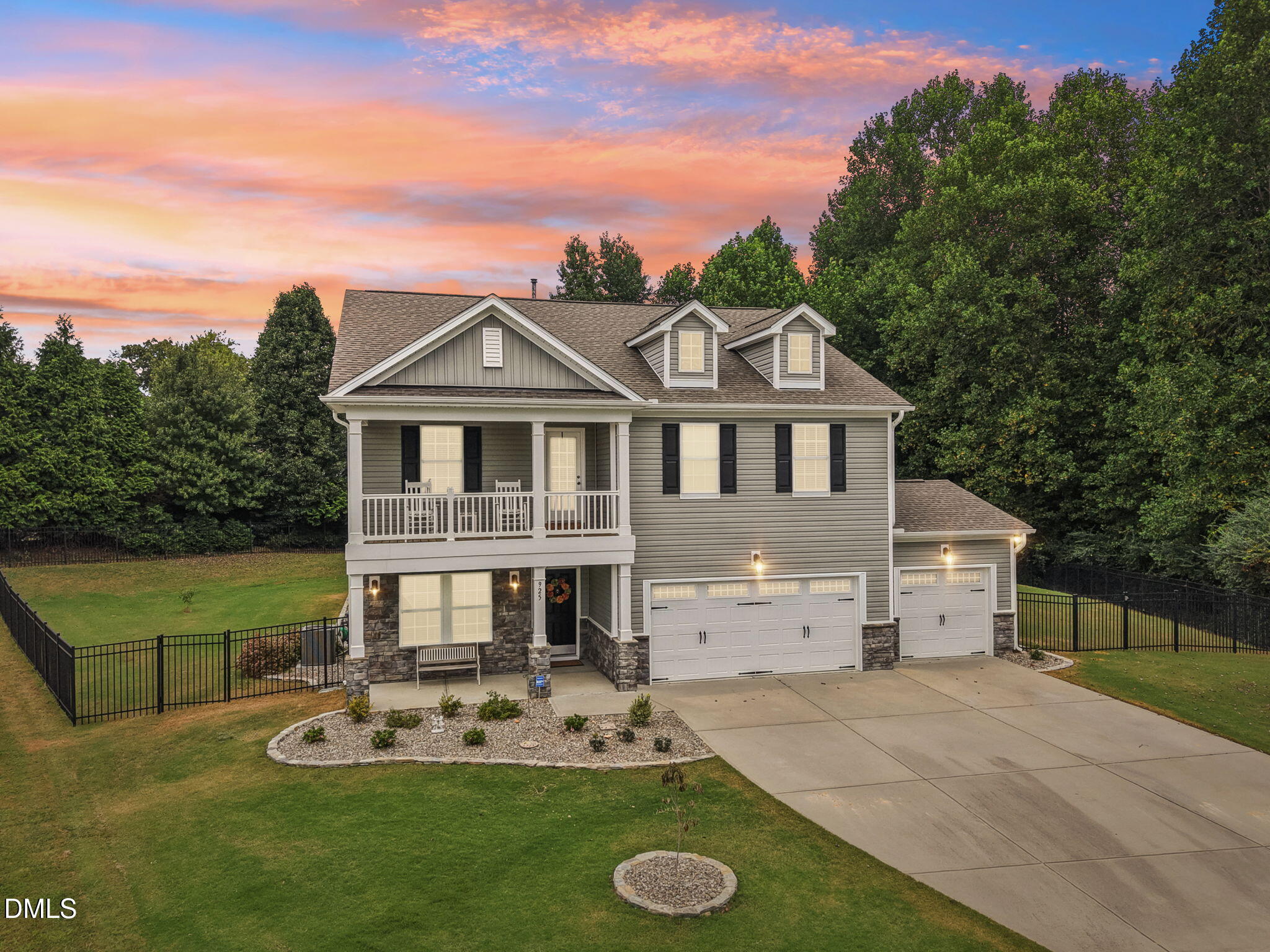 925 Amber Forest Drive Fuquay Varina NC 27526