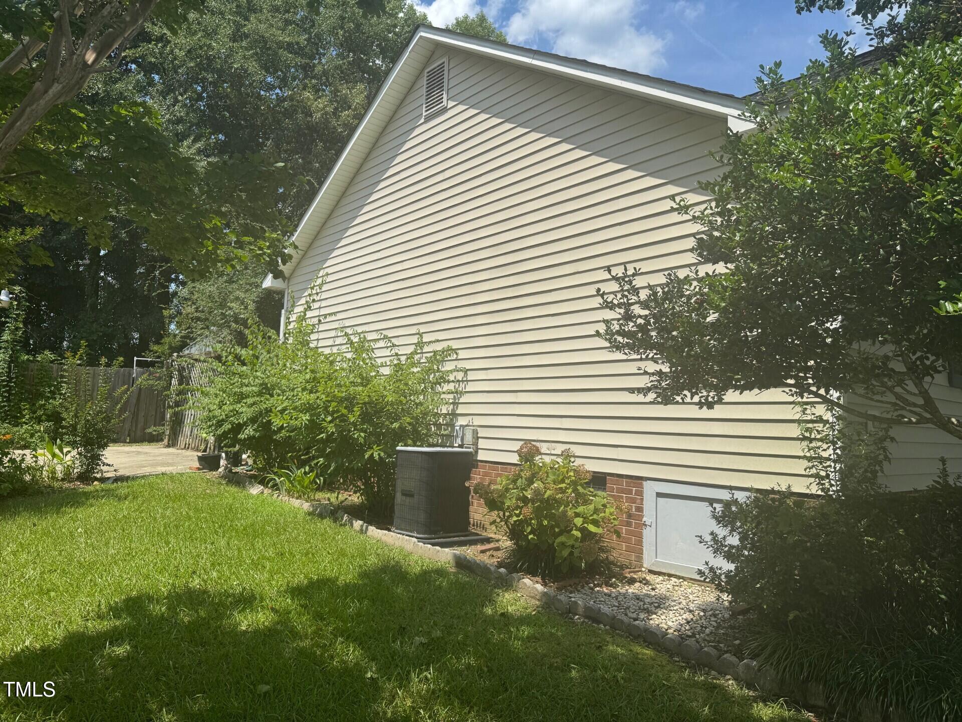 165 Cambridge Elm Drive Clayton NC 27520