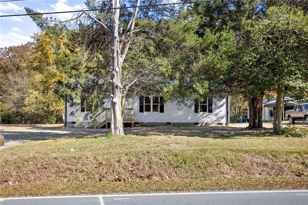 1925 Dixon Swimming Pool Road Burlington NC 27217