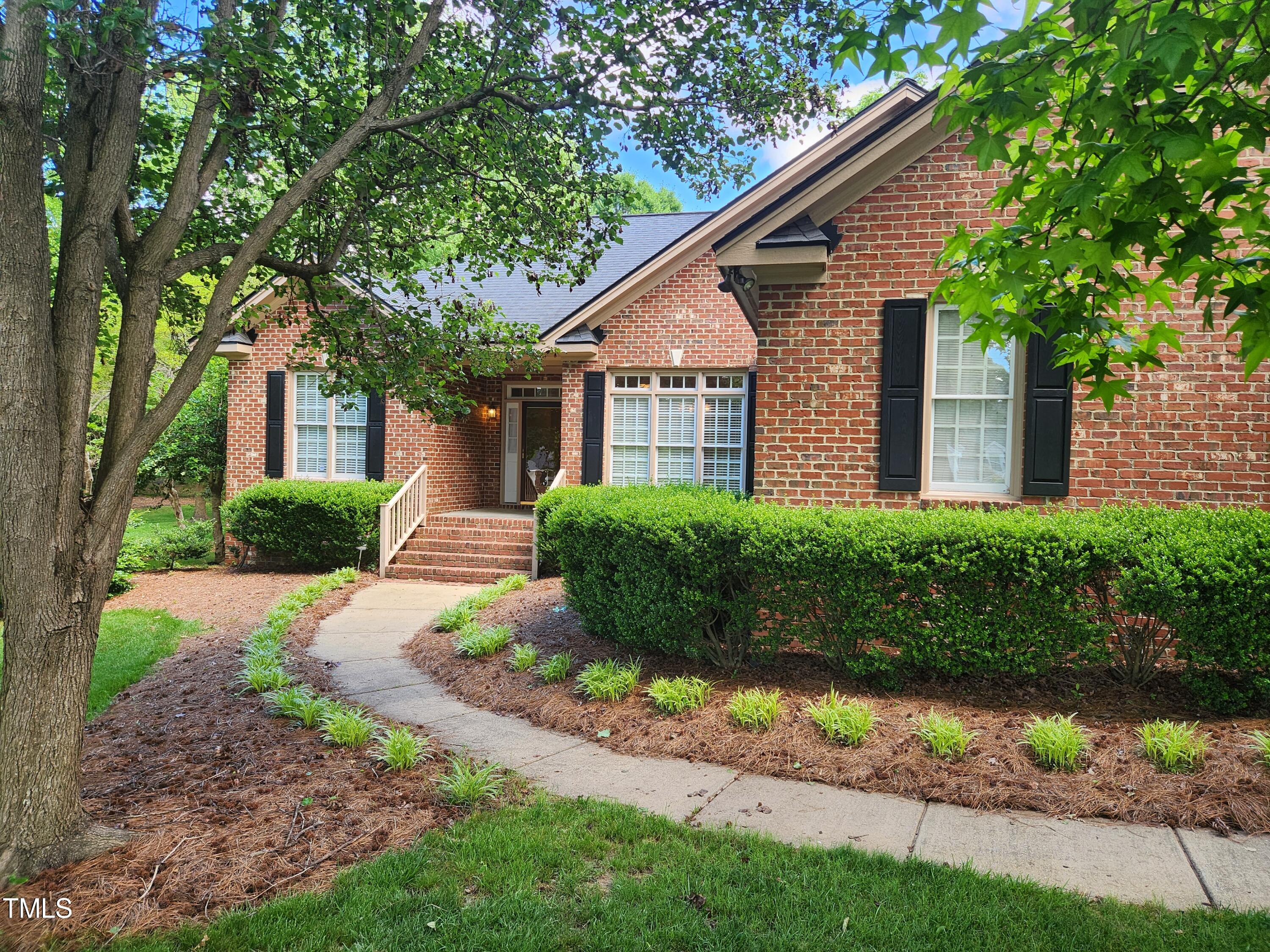 210 Muirfield Lane Clayton NC 27527