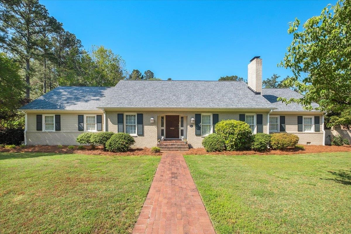 905 W Pope Street Dunn NC 28334
