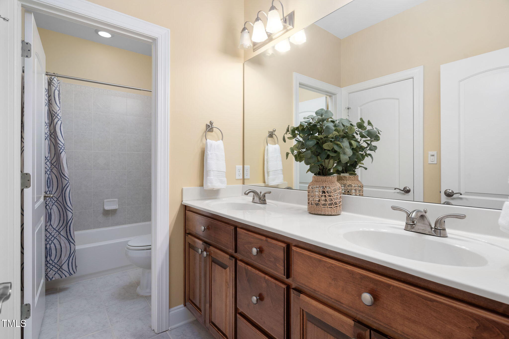 72103 Moseley Chapel Hill NC 27517