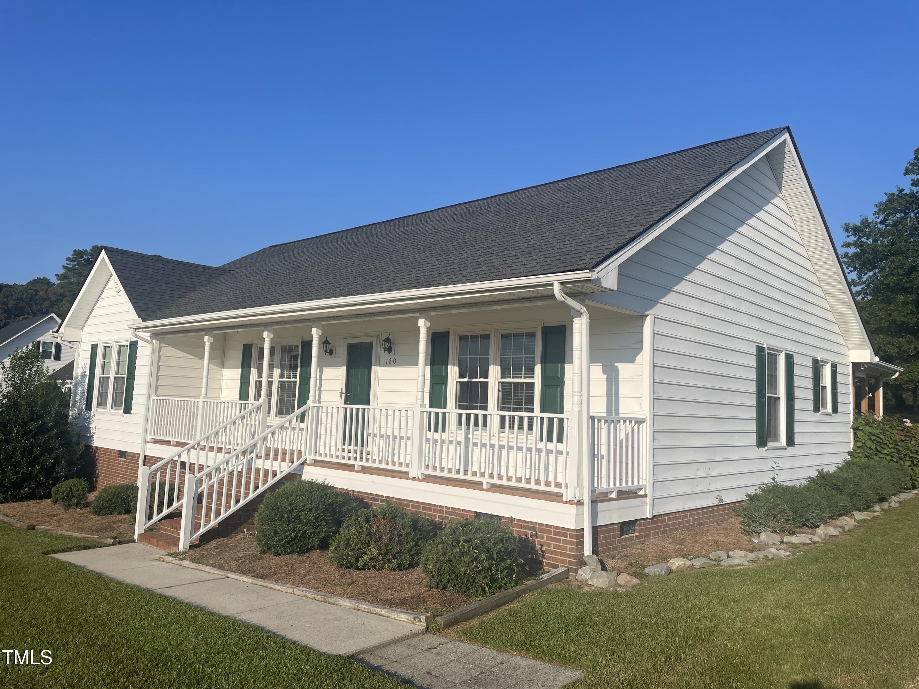 120 Crystal Place Benson NC 27504