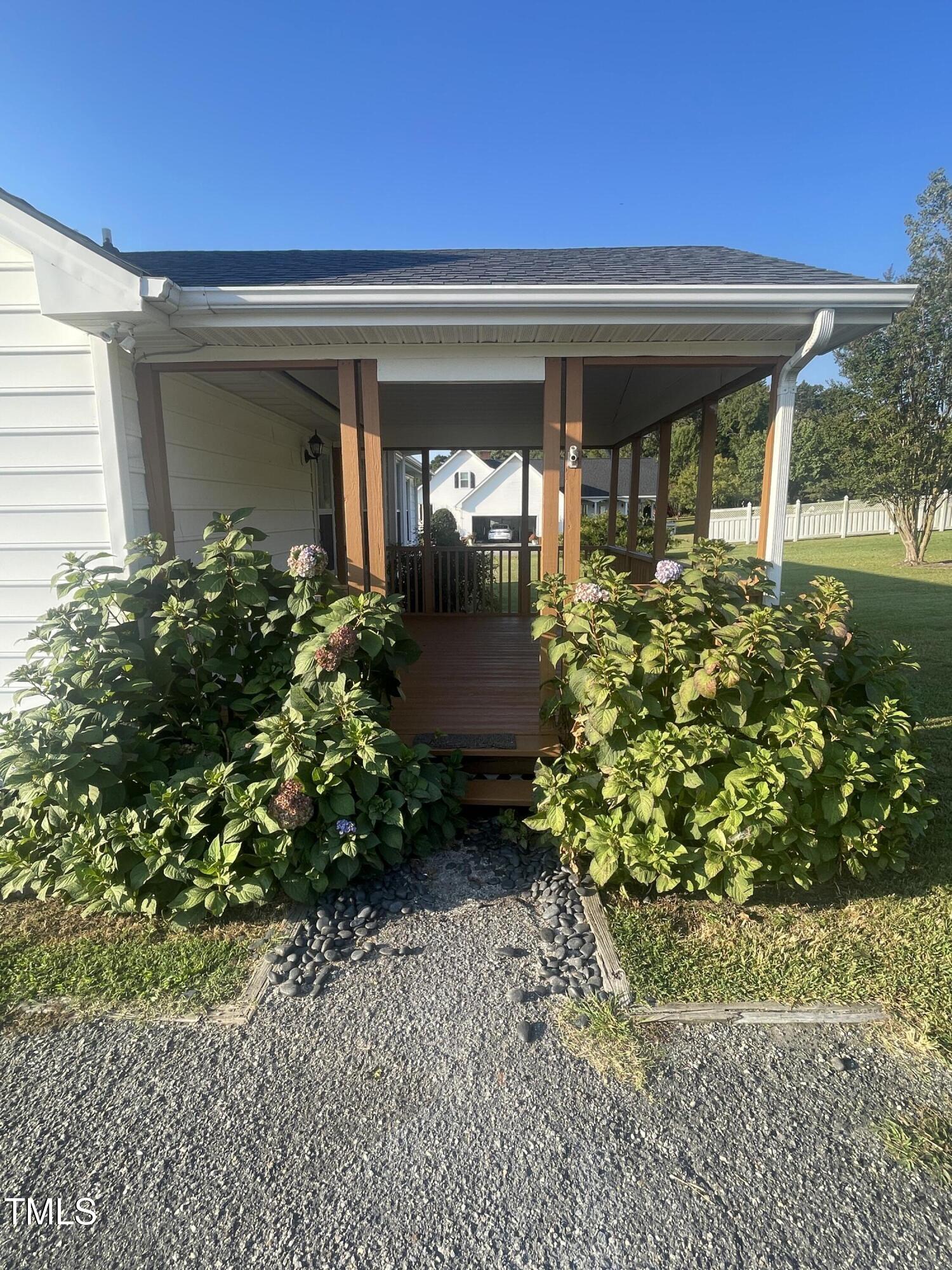 120 Crystal Place Benson NC 27504