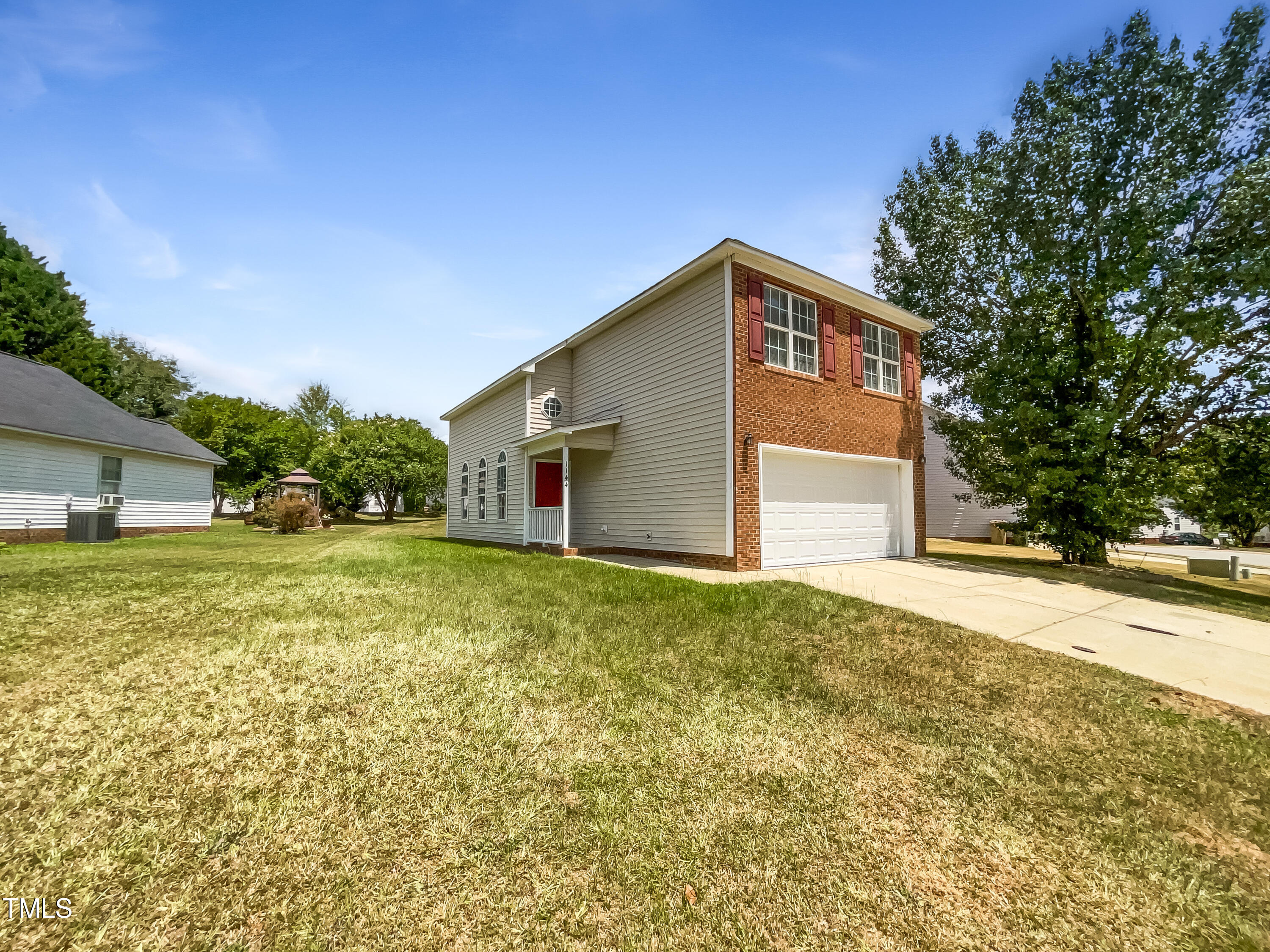 1144 Grovewood Drive Clayton NC 27520