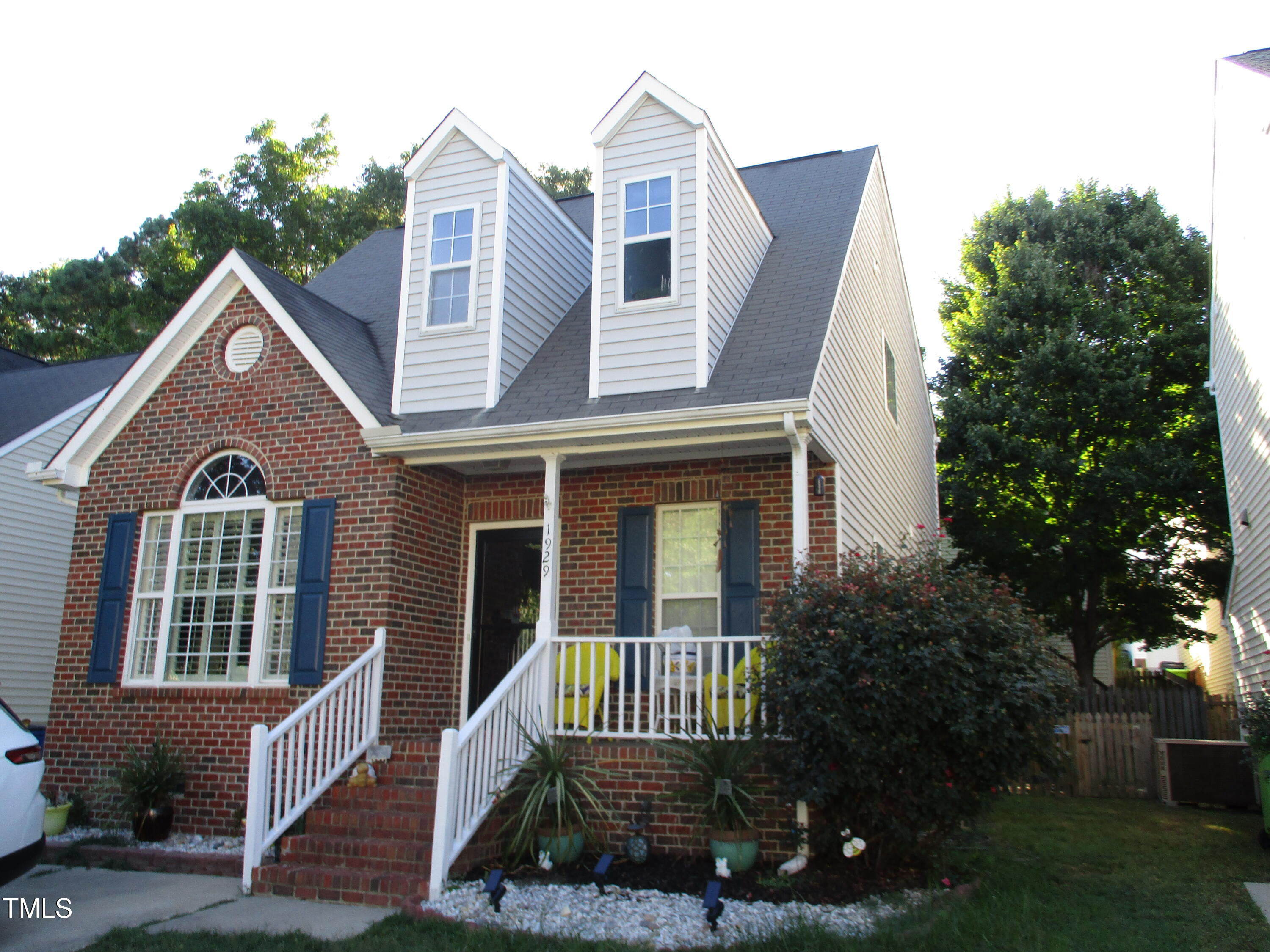 1929 Crag Burn Lane Raleigh NC 27604