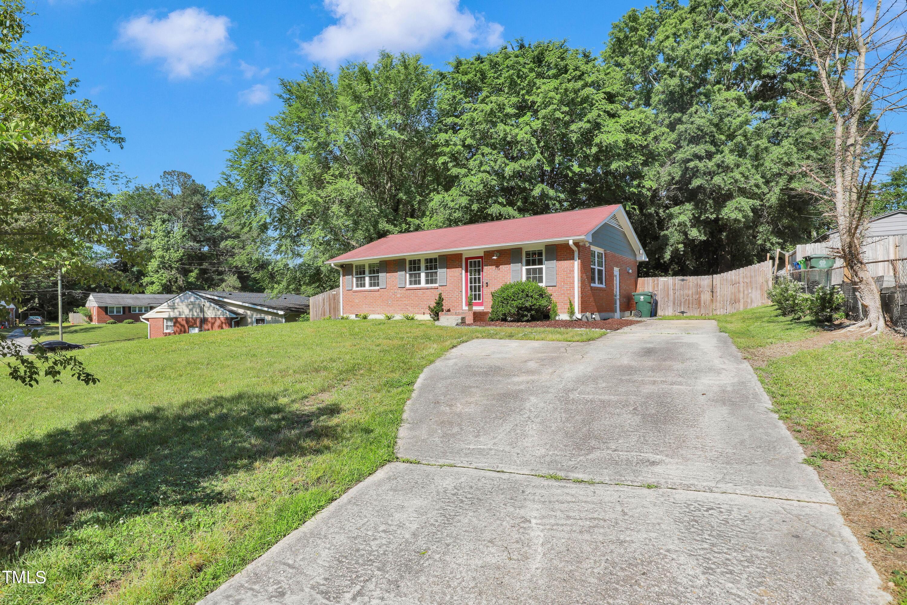716 Glenbrook Drive Raleigh NC 27610