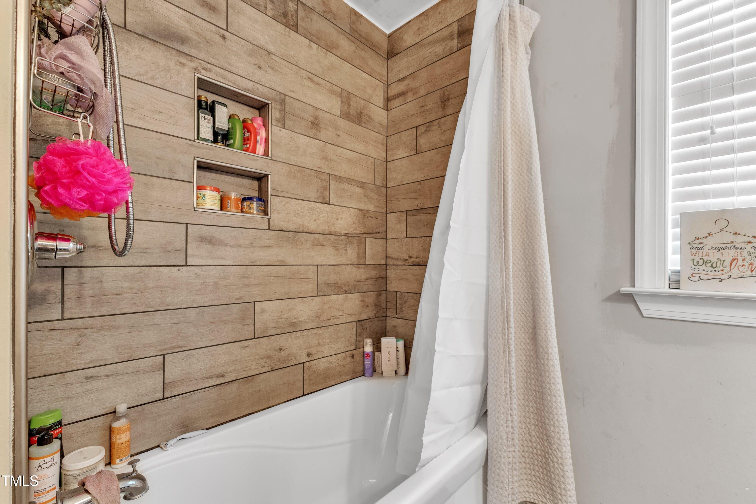 302 S Pine Street Benson NC 27504