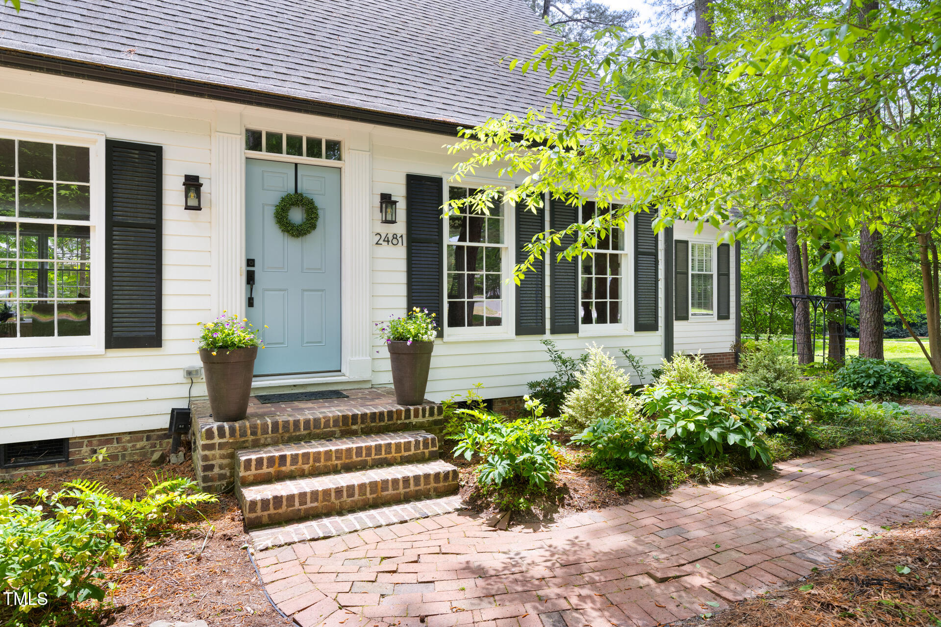 2481 Foxwood Drive Chapel Hill NC 27514