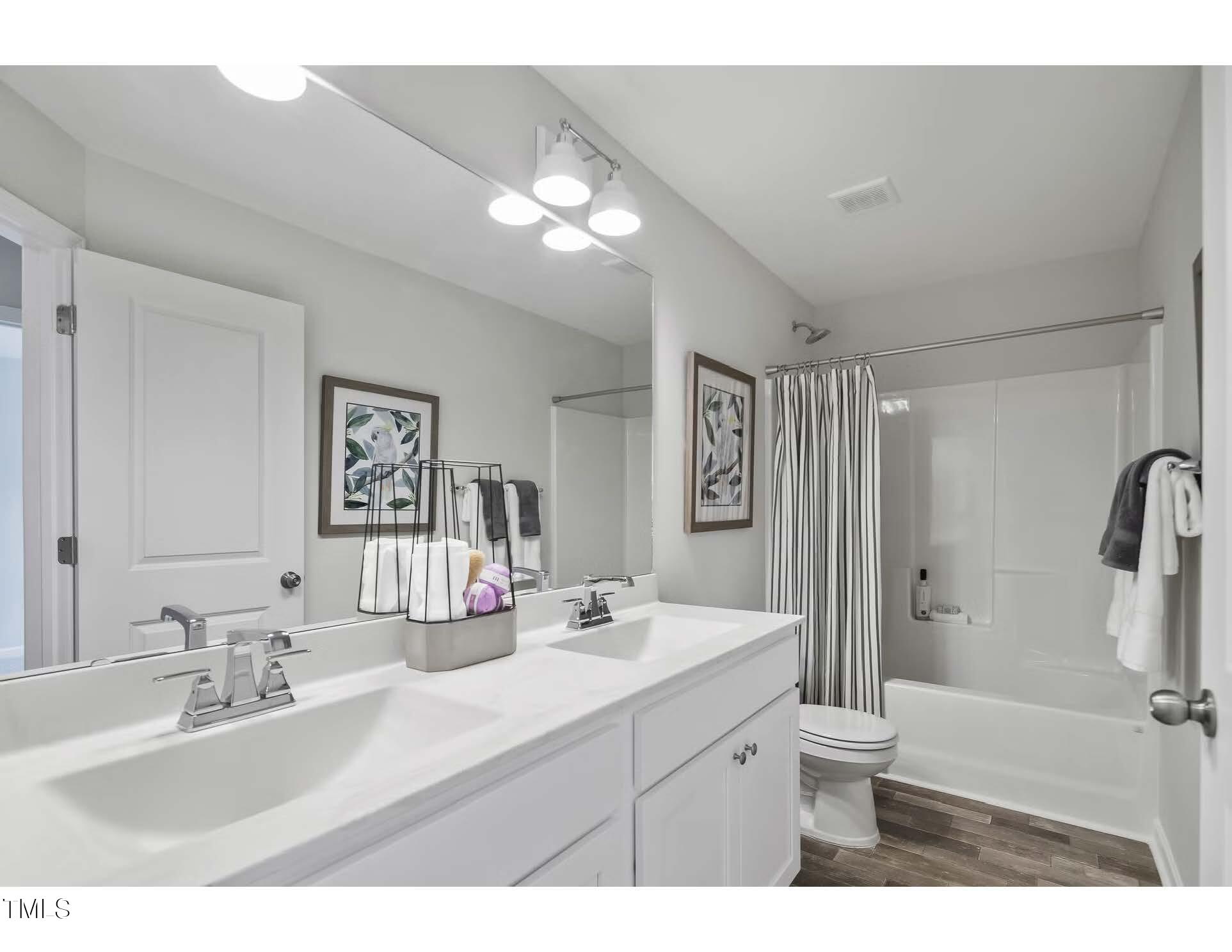 69 White Azalea Way Benson NC 27504