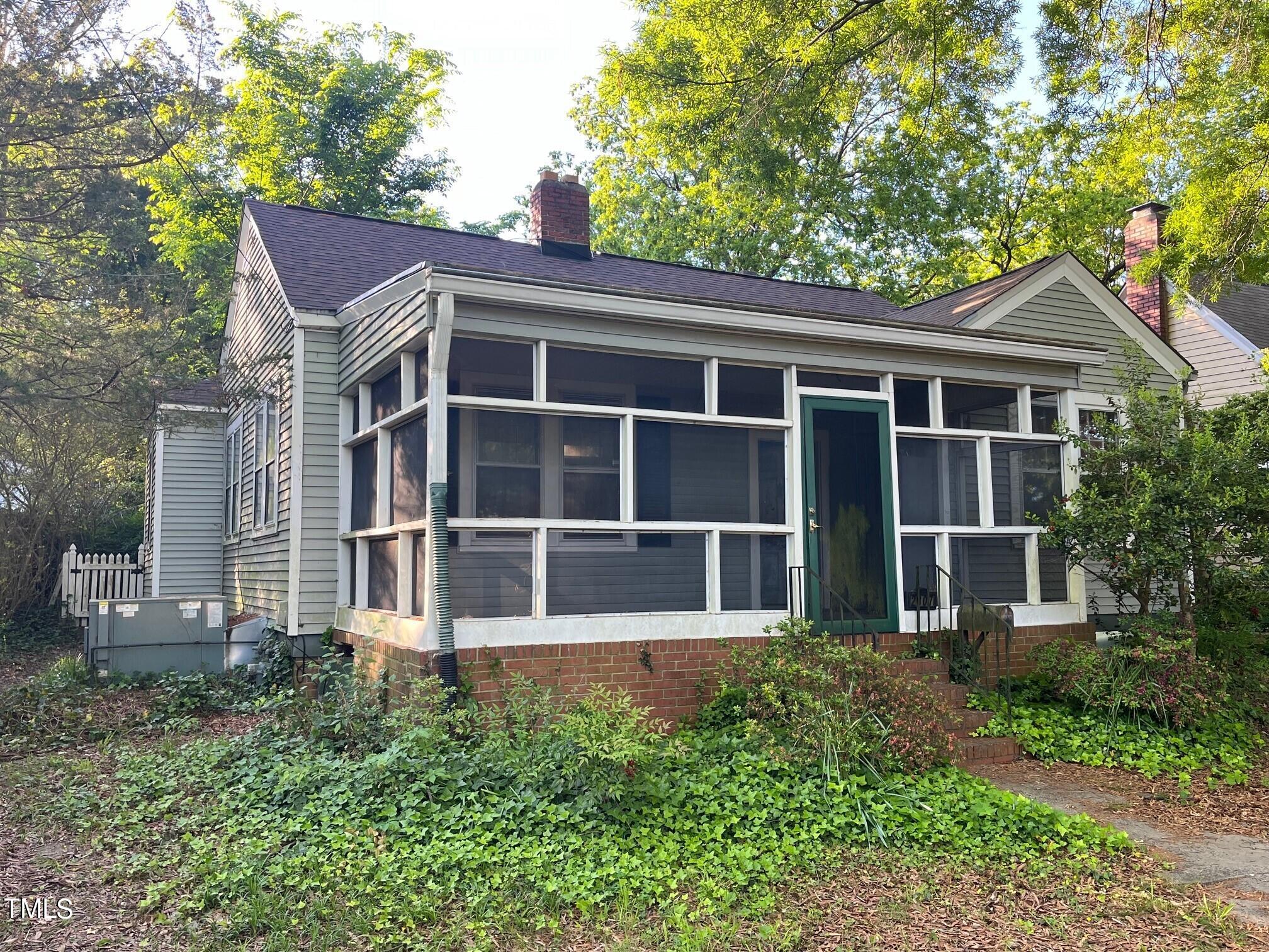 2307 Chapel Hill Road Durham NC 27707