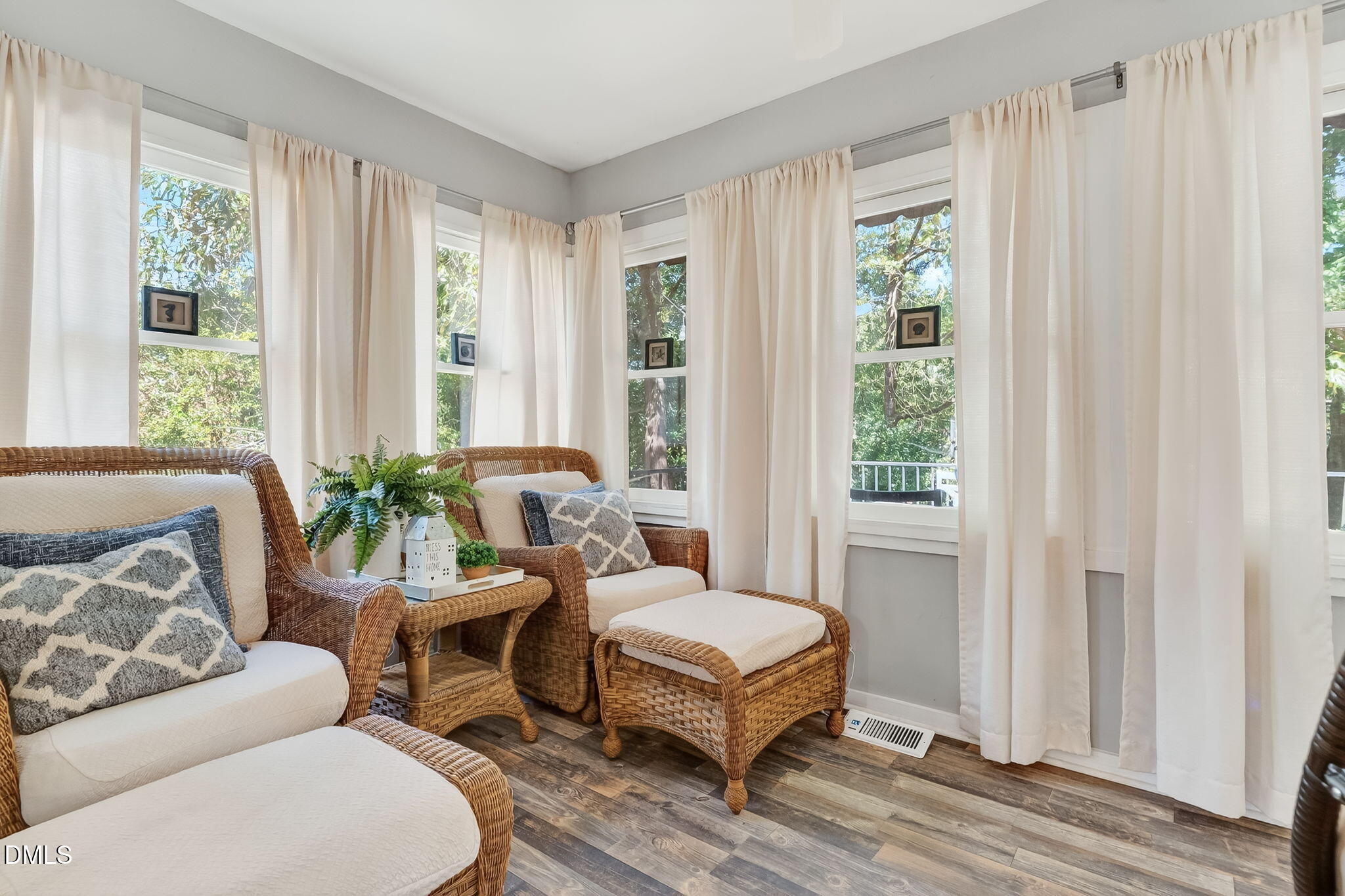 802 N Lincoln Street Benson NC 27504