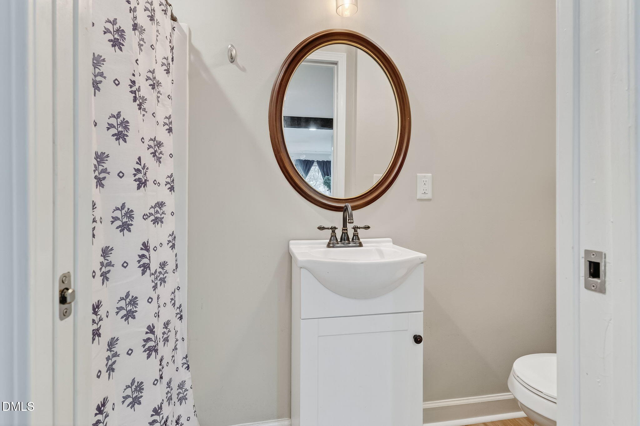 802 N Lincoln Street Benson NC 27504