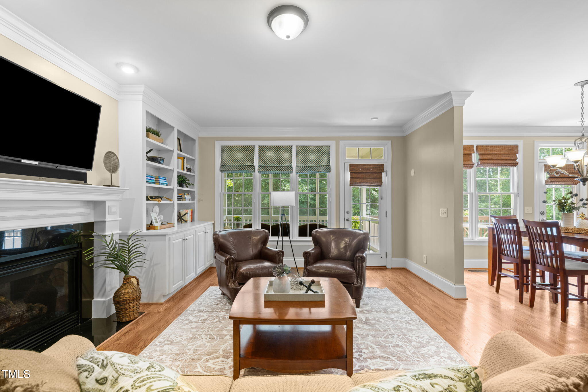 341 Oxfordshire Lane Chapel Hill NC 27517