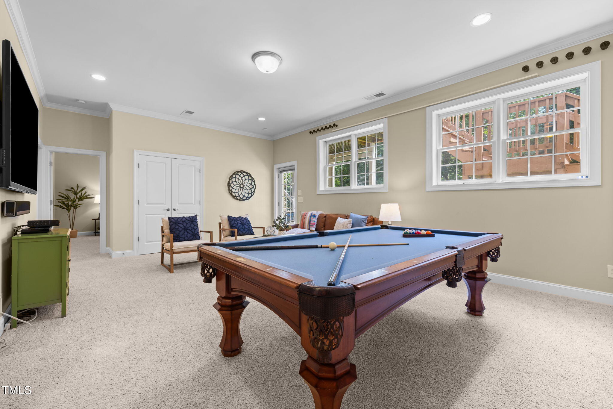 341 Oxfordshire Lane Chapel Hill NC 27517