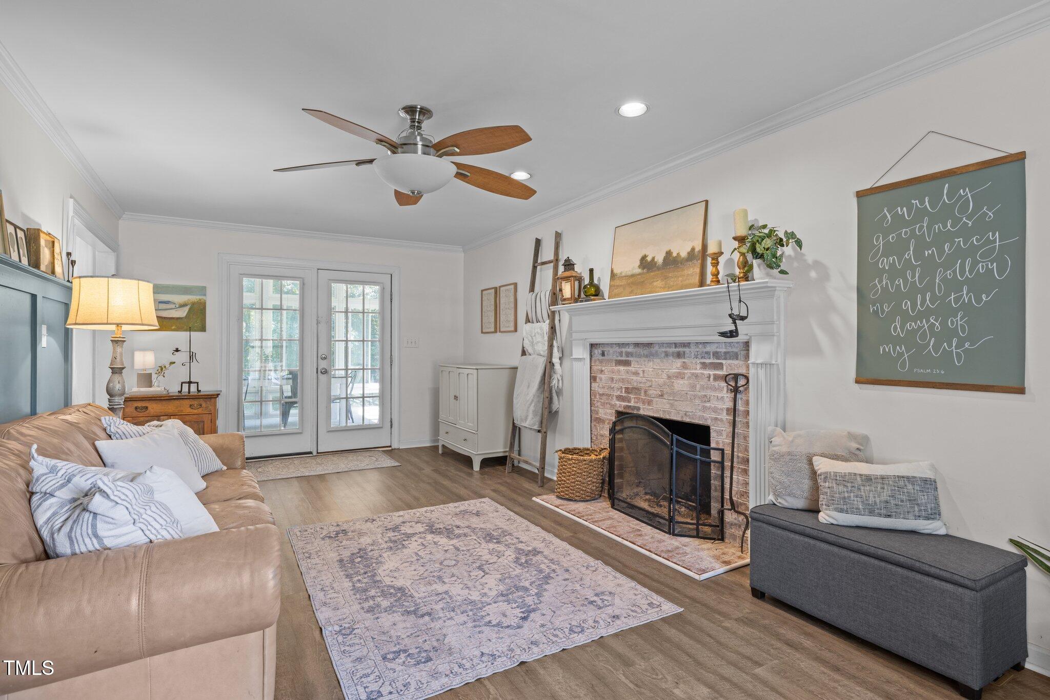 1604 Farm Lake Drive Holly Springs NC 27540