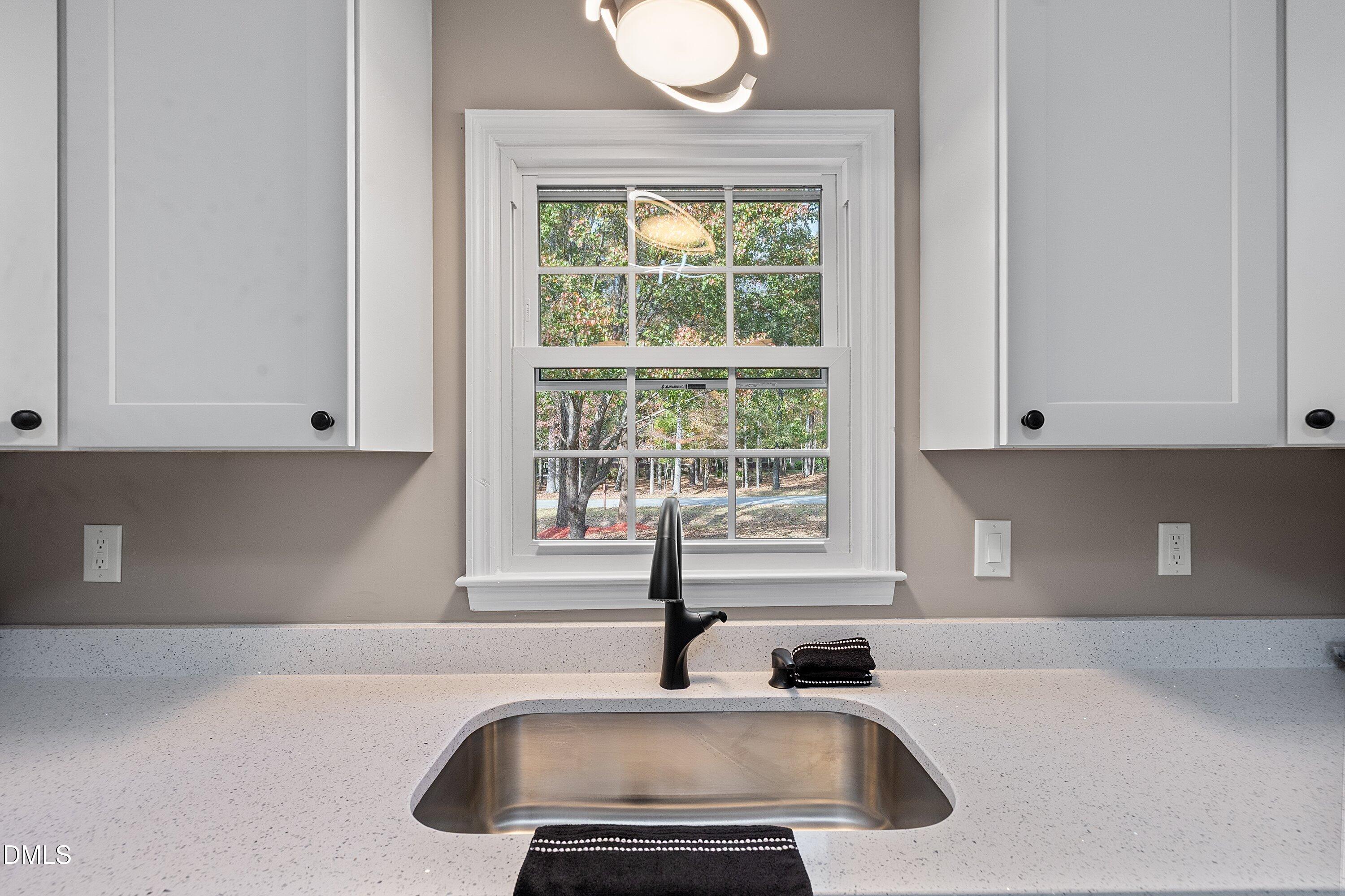 2021 Fort Drive Clayton NC 27520